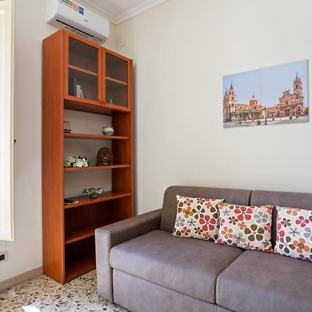 Tra Il Centro E Il Mare Apartment Con Terrazzo Aci Castello Εξωτερικό φωτογραφία
