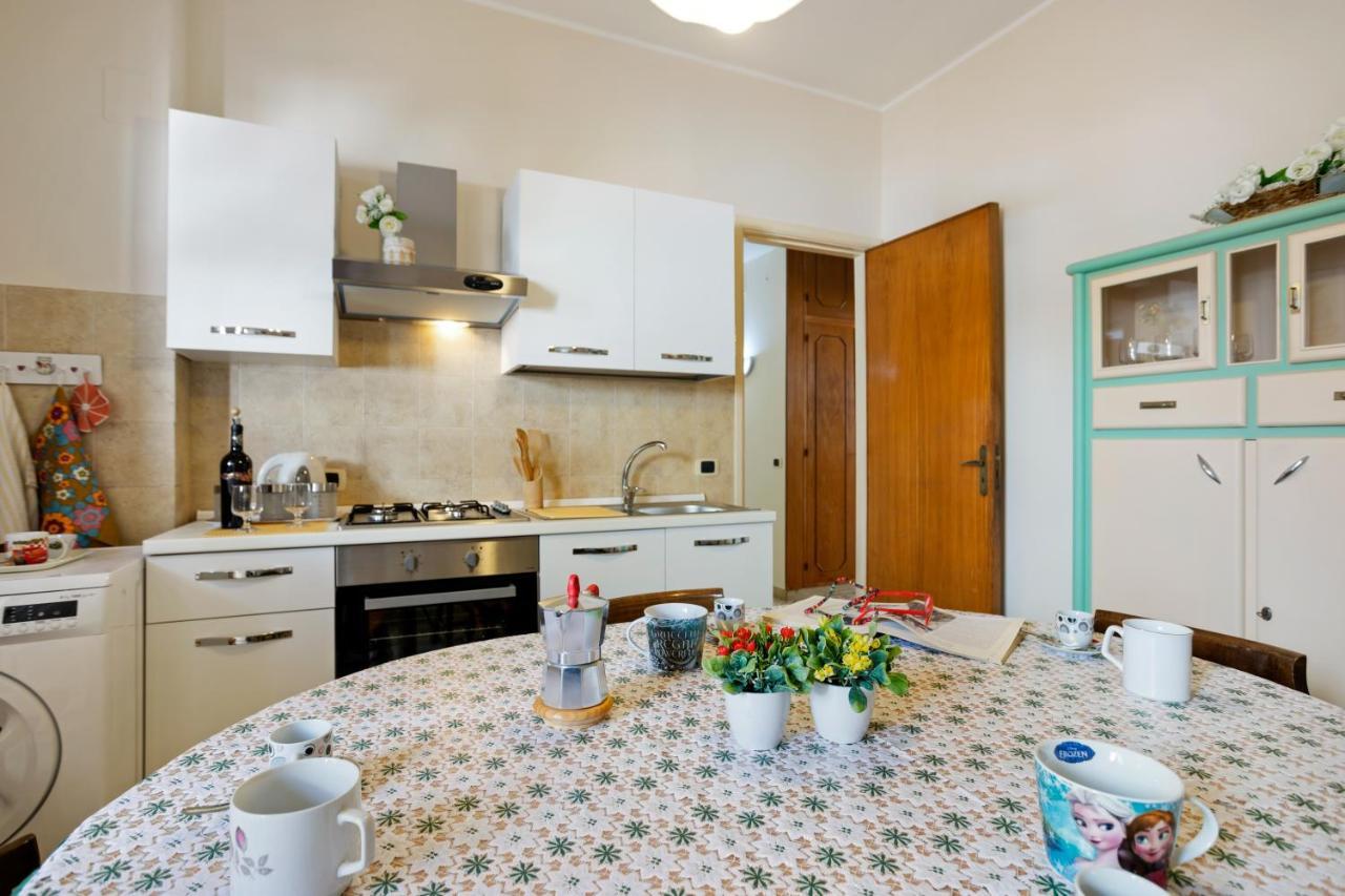 Tra Il Centro E Il Mare Apartment Con Terrazzo Aci Castello Εξωτερικό φωτογραφία