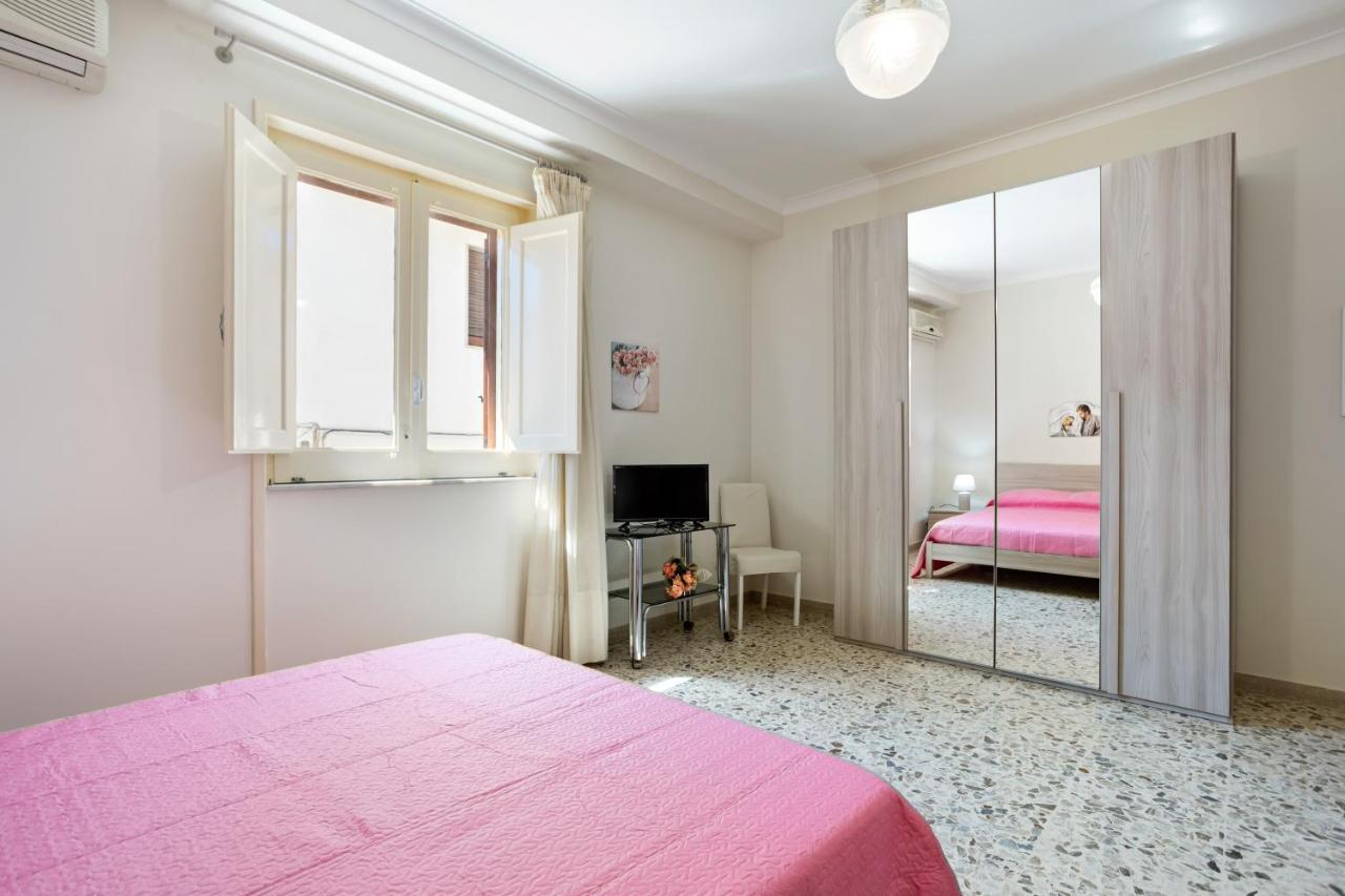 Tra Il Centro E Il Mare Apartment Con Terrazzo Aci Castello Εξωτερικό φωτογραφία